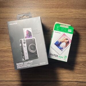 Fujifilm Instax Mini Evo Camera & Film